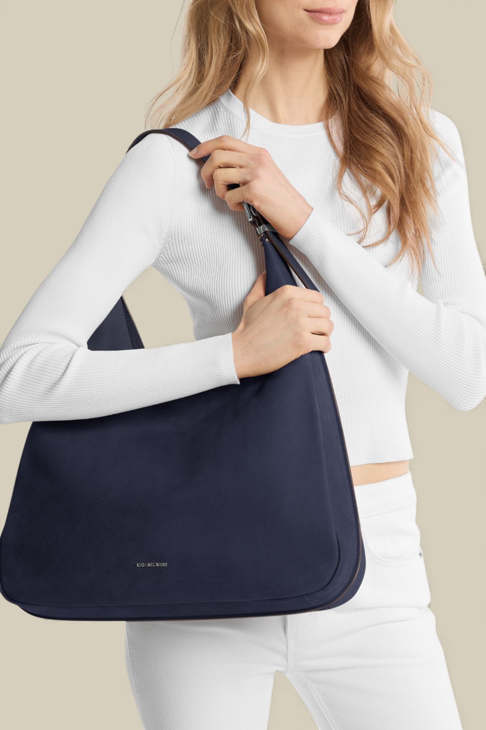 תמונת כל הלוק של תיק כתף נוליטה לארג'